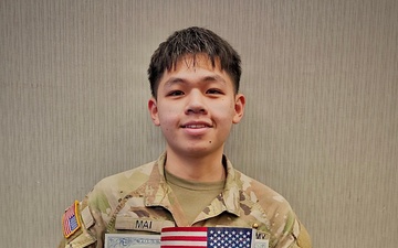 ARKANSAS GUARDSMAN VU MAI BECOMES U.S. CITIZEN WHILE SERVING STATE AND NATION