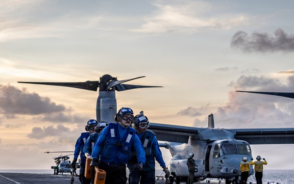 USS Iwo Jima Conducts Flight Operations