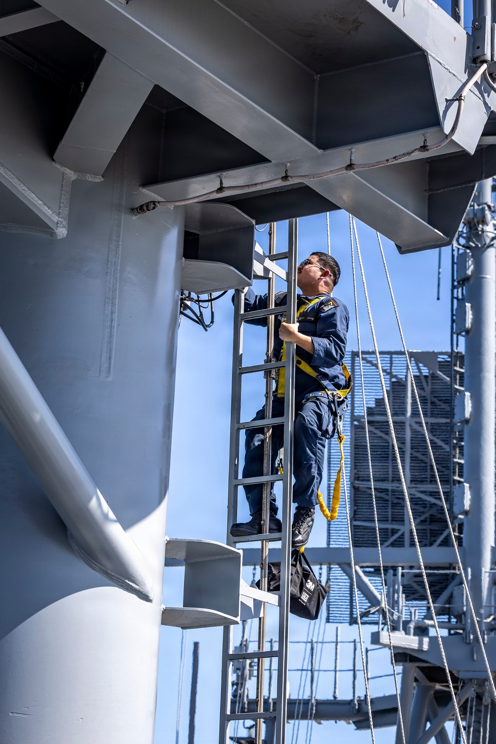 USS Iwo Jima Conducts Daily Operations