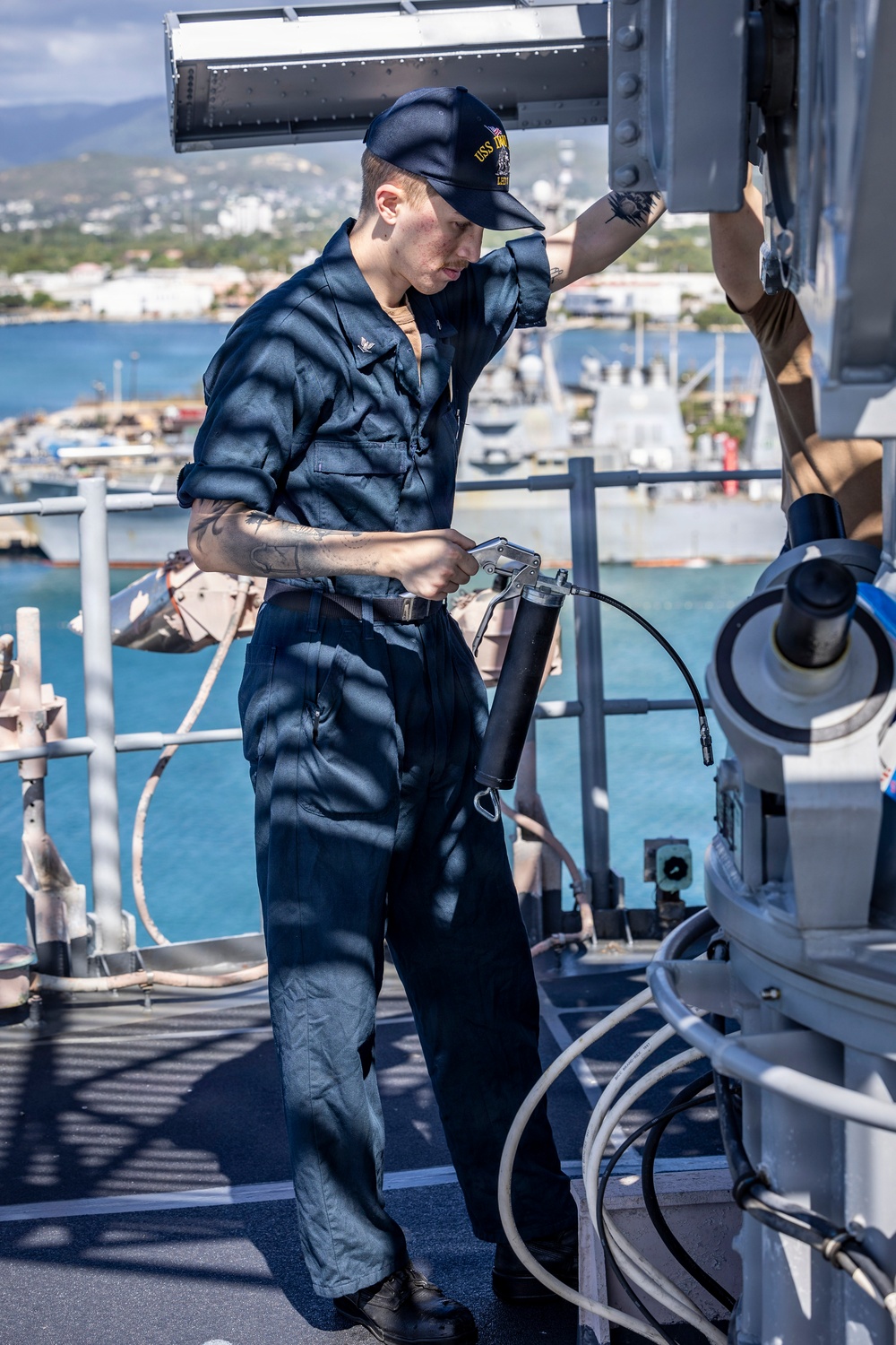 USS Iwo Jima Conducts Daily Operations