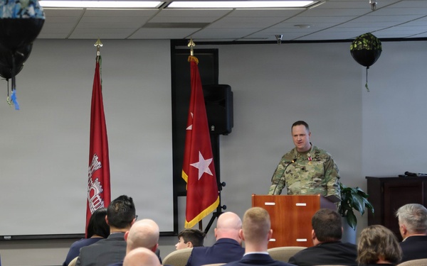 Deputy Commander for SWG Mega Projects Division Retires