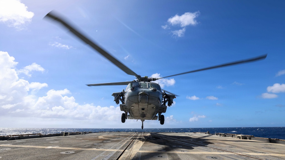 Flight quarters aboard USS Lake Erie (CG 70)