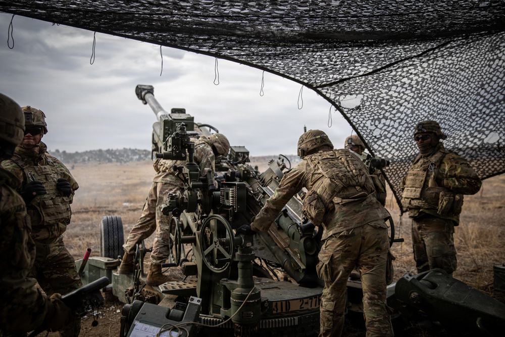 Ivy Sting 4 4th Infantry Division Artillery