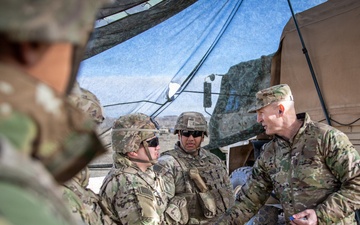 Ivy Sting 4 4th Infantry Division Artillery