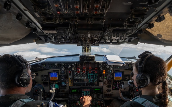 Practice makes perfect: 909th ARS refuels F-16Cs and F-35As