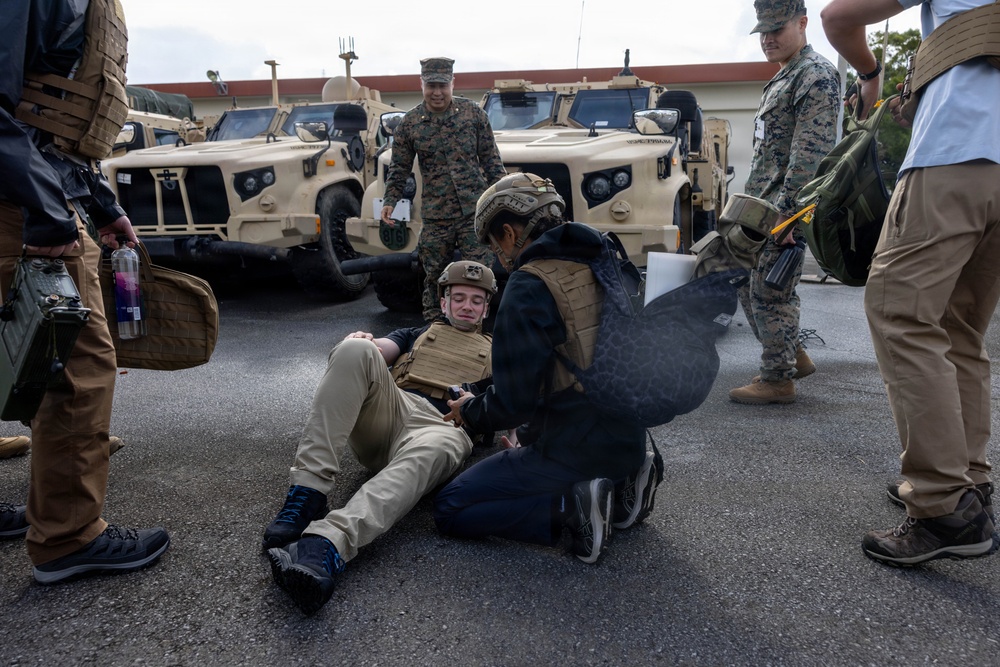 5th Air Naval Gunfire Liaison Company Marines participate in certification exercise