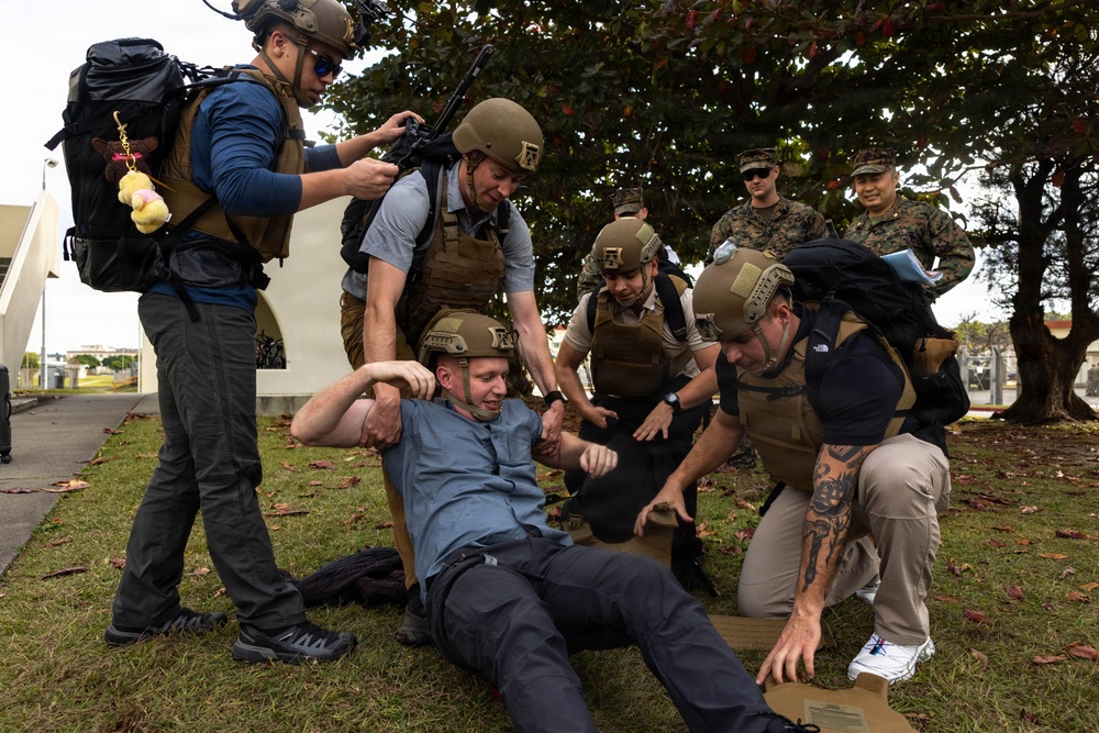 5th Air Naval Gunfire Liaison Company Marines participate in certification exercise