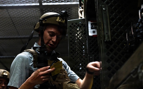 5th Air Naval Gunfire Liaison Company Marines participate in certification exercise