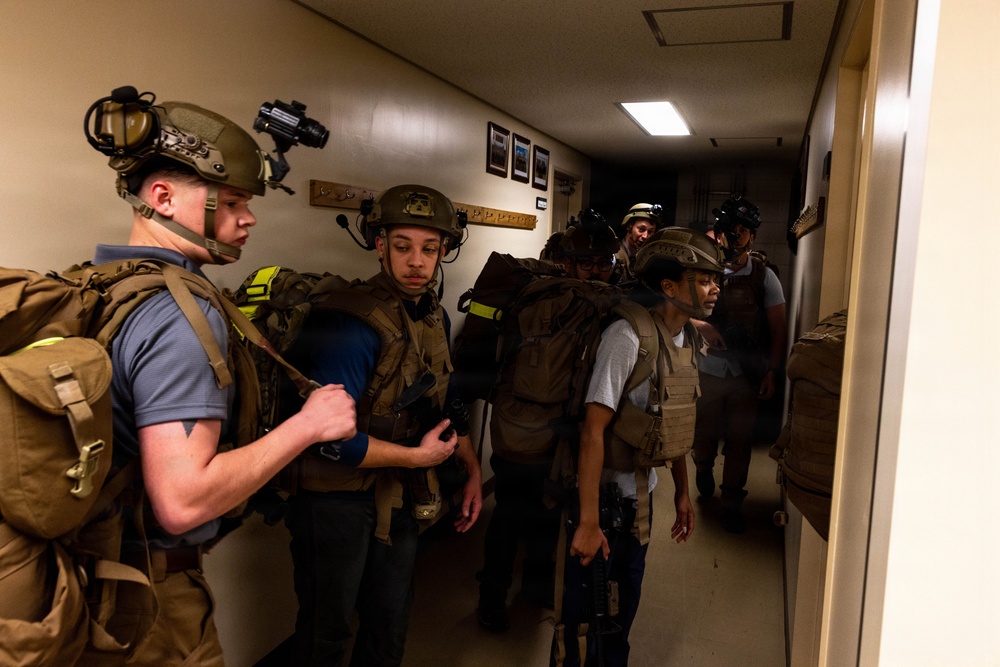 5th Air Naval Gunfire Liaison Company Marines participate in certification exercise