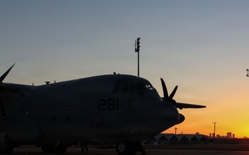 VMGR-153 trains in Texas