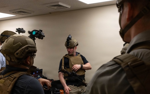 5th Air Naval Gunfire Liaison Company Marines participate in certification exercise