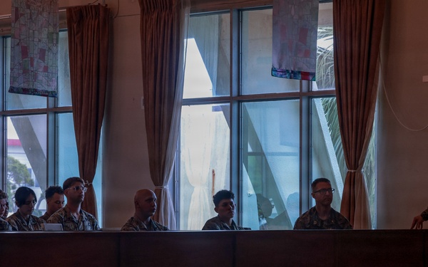 5th Air Naval Gunfire Liaison Company Marines conduct back in the saddle training