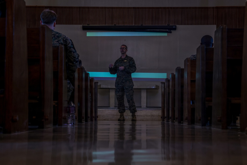 5th Air Naval Gunfire Liaison Company Marines conduct back in the saddle training