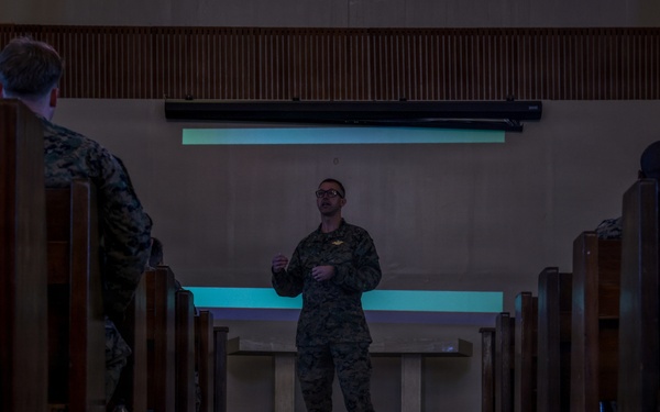 5th Air Naval Gunfire Liaison Company Marines conduct back in the saddle training