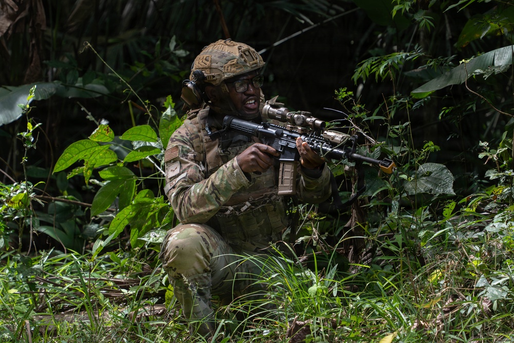 U.S. Air Force and Policia Nacional de Panamá Continue to Build Partnership