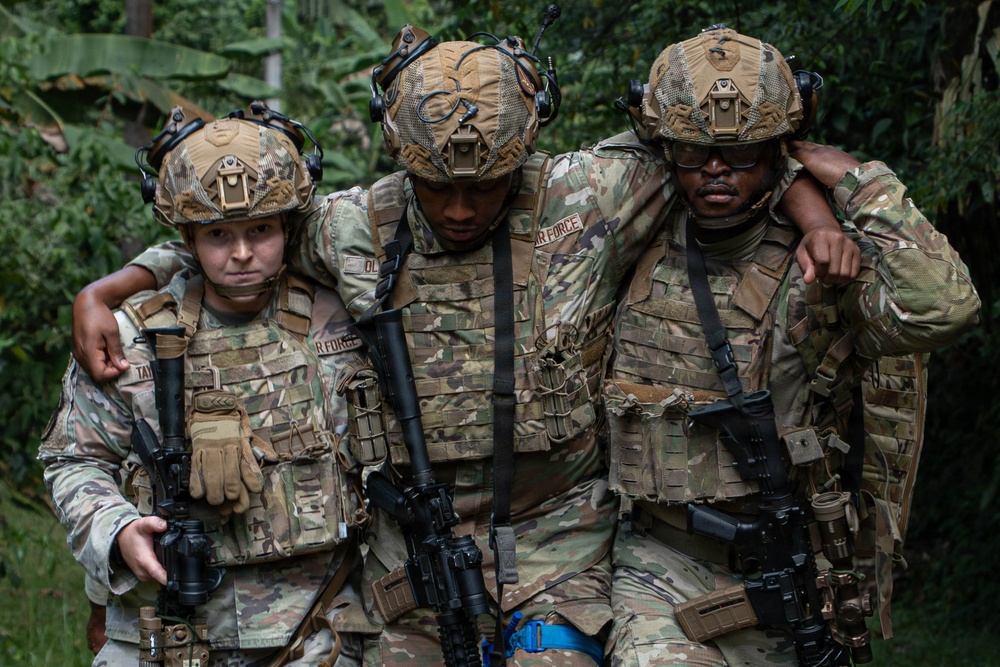 U.S. Air Force and Policia Nacional de Panamá Continue to Build Partnership