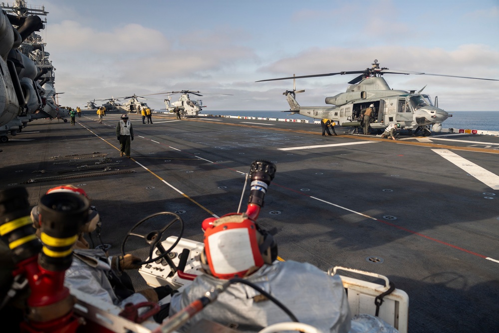 11th MEU Marines, Sailors Conduct Flight Operations Aboard USS Boxer