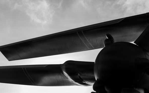 11th MEU Marines, Sailors Conduct Flight Operations Aboard USS Boxer