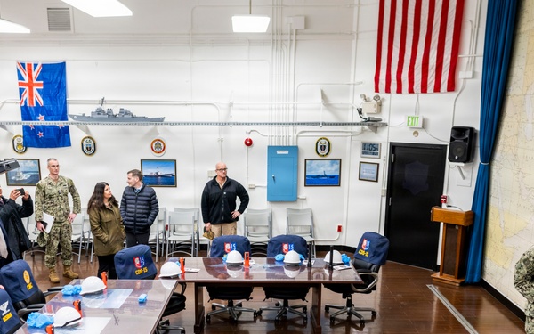 Deputy Secretary of State for Management and Resources, Michael J. Rigas tours DESRON 15 command caves