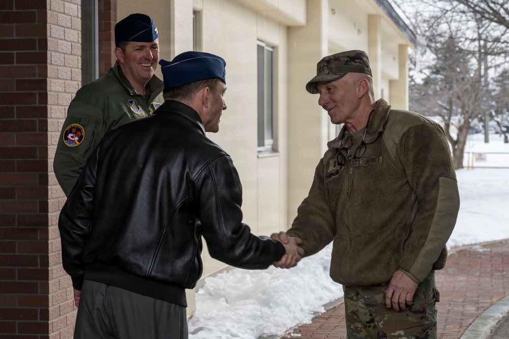 Maj. Gen. Donald Carpenter visits 35th FW ahead of F-35 Lightning II integration