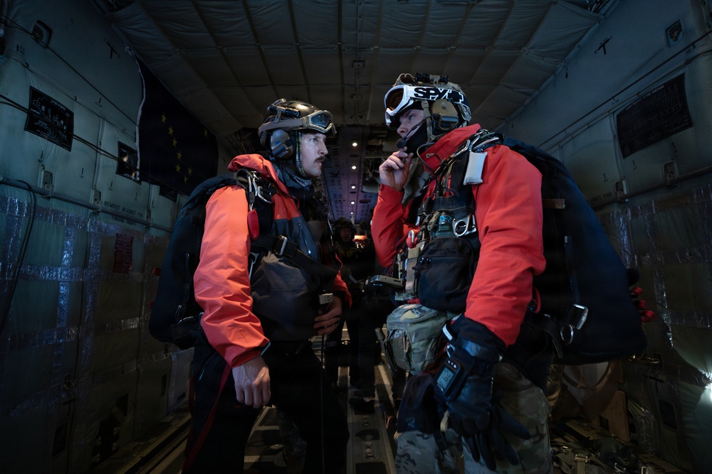176th Wing Rescue Triad hones skills over Alaska