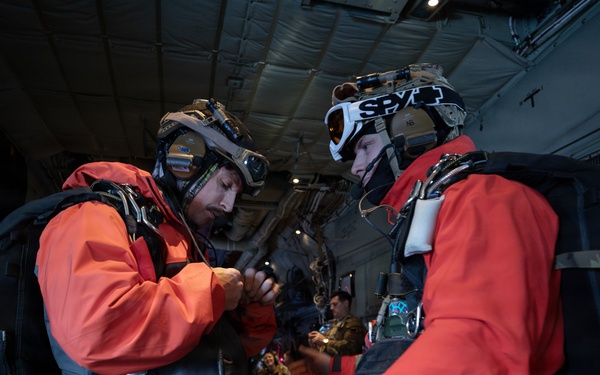 176th Wing Rescue Triad hones skills over Alaska
