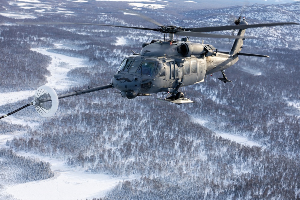 176th Wing Rescue Triad hones skills over Alaska
