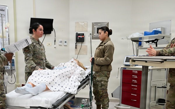 31st MDG hosts first joint Advanced Trauma Life Support/Trauma Nurse Core Course at Aviano