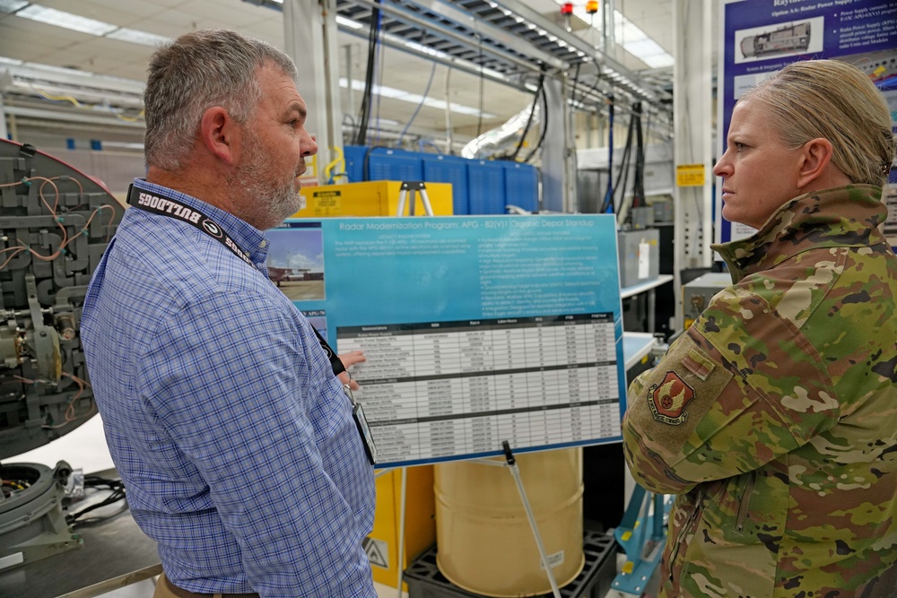 Lt. Gen. Jennifer Hammerstedt, Air Force Sustainment Center commander Robins AFB immersion visit