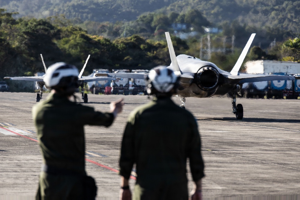VMFA-225 conducts flight operations in Puerto Rico