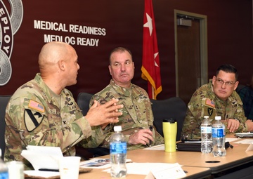 Army leaders discuss MEDLOG transformation