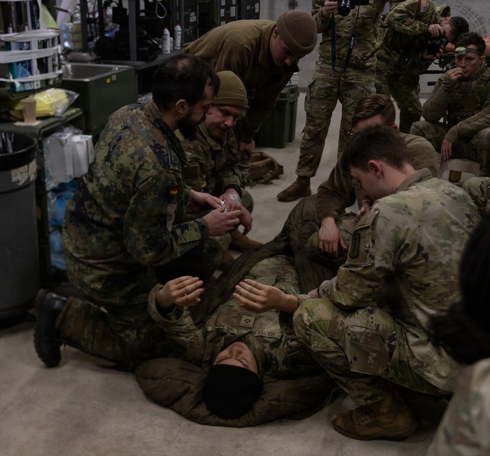 512th Field Hospital Conducts a Field Training Exercise