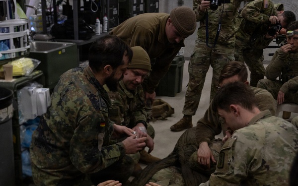 512th Field Hospital Conducts a Field Training Exercise