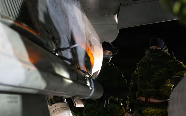 Preparation of a CF-188 Hornet