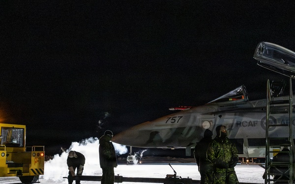 Preparation a CF-188 Hornet