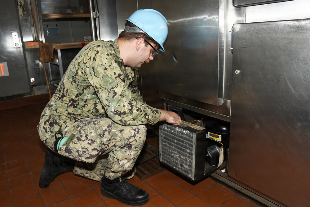 Talking Shop: Multiple Shops Make a Team to Assist with the USS Dwight D. Eisenhower (CVN 69) Maintenance Period to Keep on Schedule