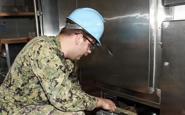 Talking Shop: Multiple Shops Make a Team to Assist with the USS Dwight D. Eisenhower (CVN 69) Maintenance Period to Keep on Schedule