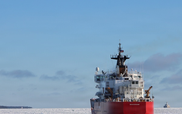 Coast Guard Cutter Mackinaw conducts track maintenance for Operation Taconite