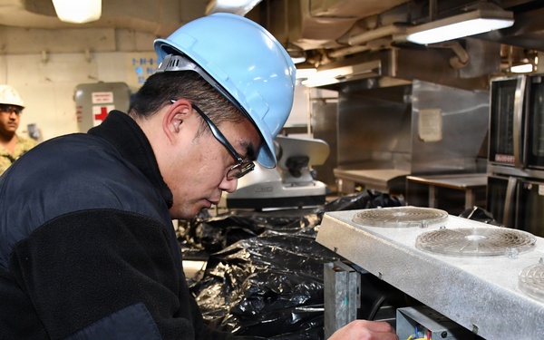 Talking Shop: Multiple Shops Make a Team to Assist with the USS Dwight D. Eisenhower (CVN 69) Maintenance Period to Keep on Schedule