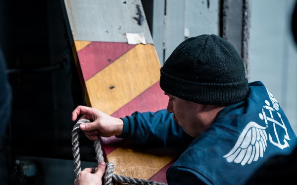 USS Theodore Roosevelt Indian Island Arrival