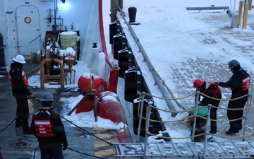 Coast Guard Cutter Mackinaw conducts track maintenance for Operation Taconite