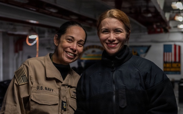 USS John C. Stennis (CVN 74) presents Warfighter of the Week