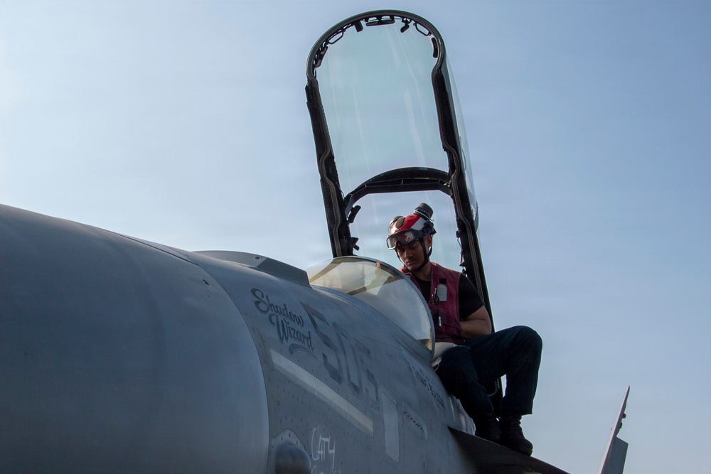 Abraham Lincoln conducts routine aircraft maintenance