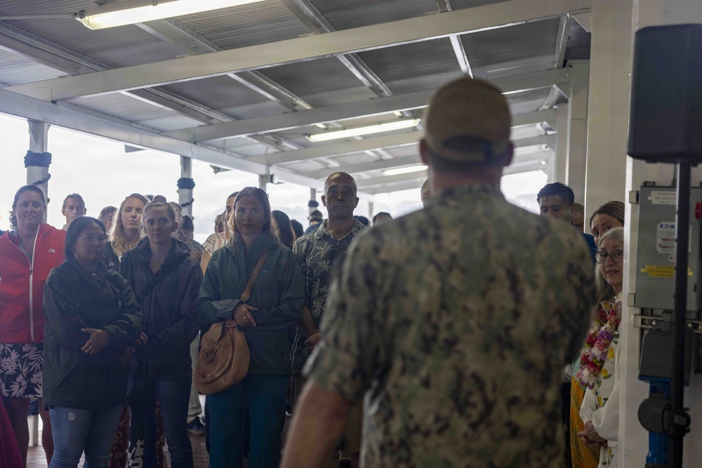 CNRH Hosts White Boat Tour