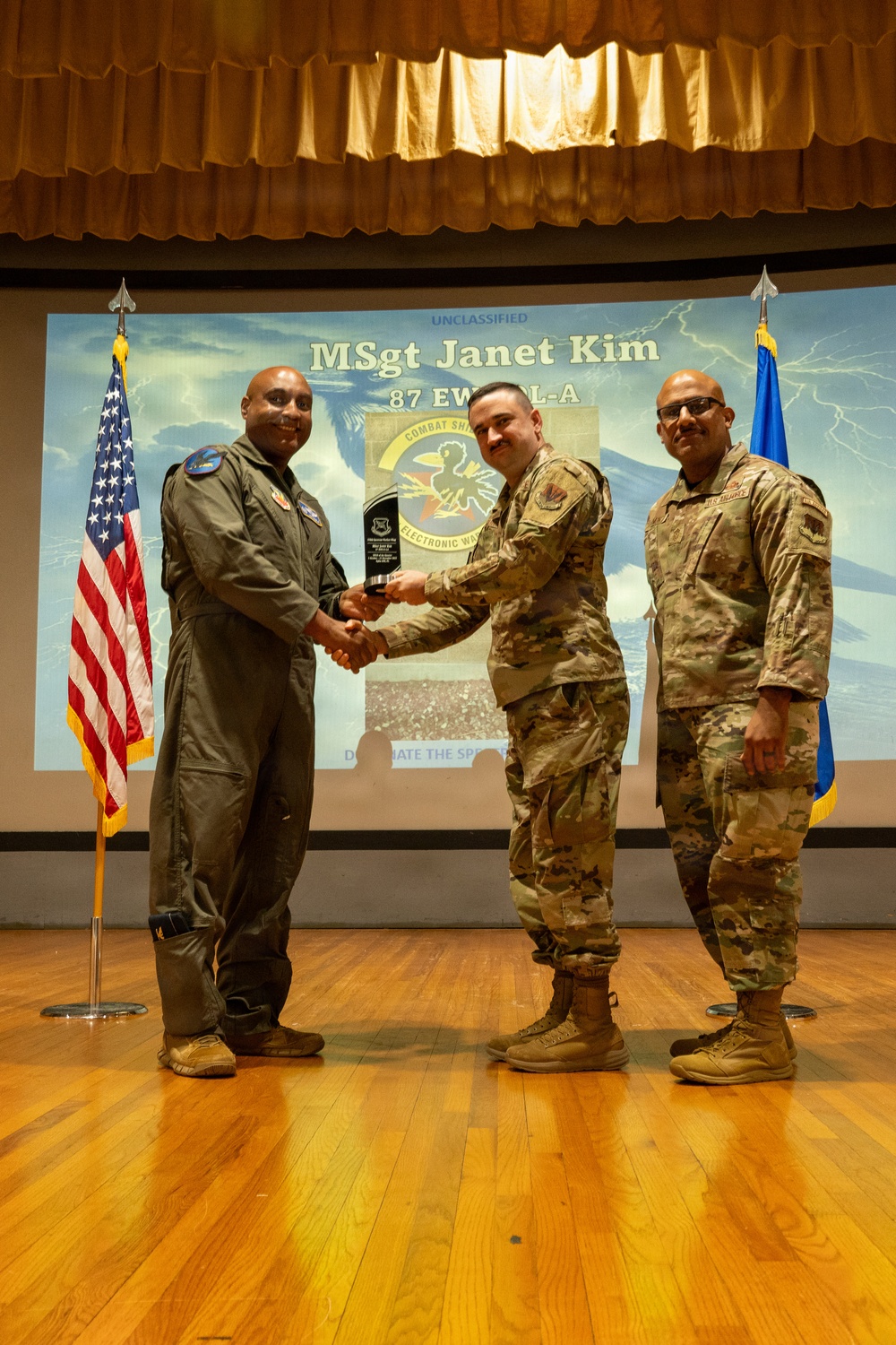 350 SWW 4th Quarter Award Ceremony
