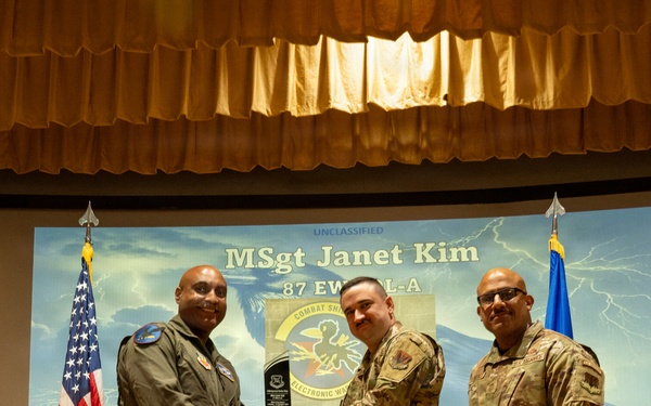 350 SWW 4th Quarter Award Ceremony