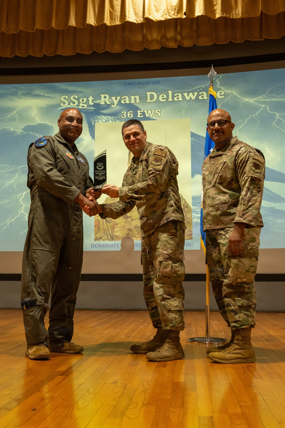 350 SWW 4th Quarter Award Ceremony