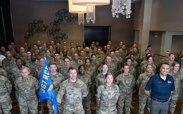 352d Recruiting Squadron