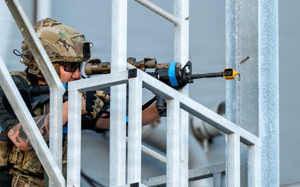 Naval Base San Diego Participates in Exercise Solid Curtain