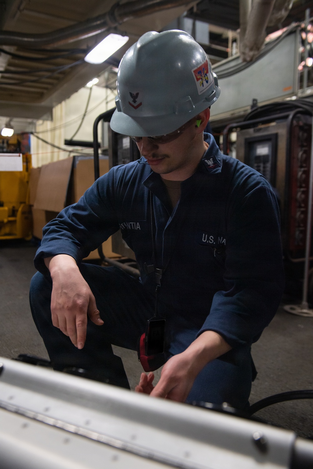 Ronald Reagan Sailors Conduct Maintenance